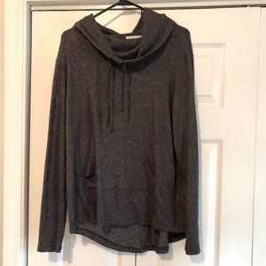 Women's pullover sweater in marbled charcoal size L